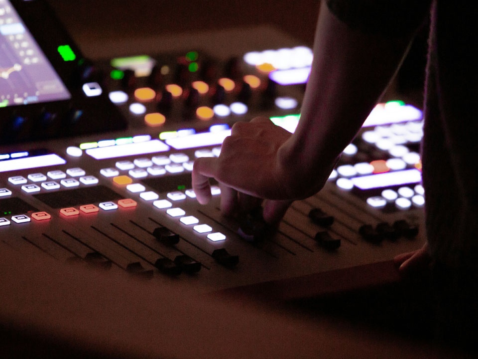 Introducci&oacute;n a la operaci&oacute;n de sonido 
